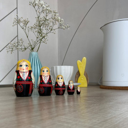 Russian Doll in Norwegian Folk Costume Bunad Set of 5 Pcs