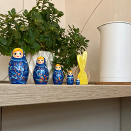 Blue Nesting Doll Set – 5-Piece Hand-Painted Wooden Matryoshka for Home Decor
