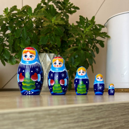 Wooden Nesting Dolls Set of 7 – Snegurochka Snow Maiden Matryoshka – Hand-Painted Russian Dolls