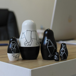 Origami Style Black and White Nesting Dolls Set of 5 pcs - Black Decor Geometric Animals