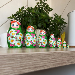 Russian Nesting Dolls Set of 7 pcs - Matryoshka Dolls in Summer Dress with Chamomile Flower Decorations
