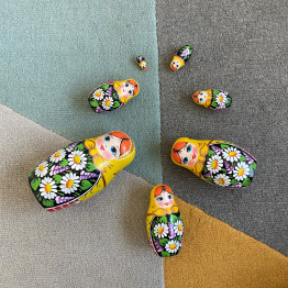Russian Dolls in Sarafan Dress with Hand Painted Chamomile and Lilac Flowers Set of 7 pcs