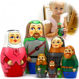 Matryoshka Dolls as Robin Hood Figurines Set 7 pcs