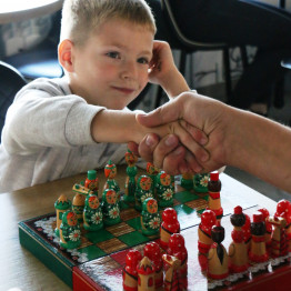 Souvenir Chess Set with Hand Painted Chamomiles - Wooden Chess Pieces as Matryoshka Dolls