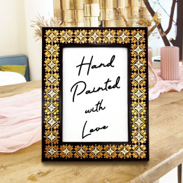 Handmade Wooden Photo Frame with Straw Inlay Design