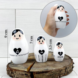 Wooden Desk Calendar Russian Nesting Dolls Set of 3 pcs - Hand Painted Russian Dolls as Perpetual Calendar