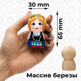 Hand-Painted Wooden Figurine – Slavic Girl in Belarusian Folk Costume with Floral Wreath