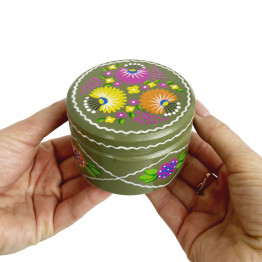 Ogovo Round Jewelry Box — Hand-Painted Polesskaya Skrynka Collection