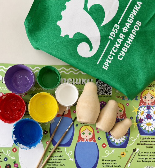 Materials for the nesting doll painting workshop