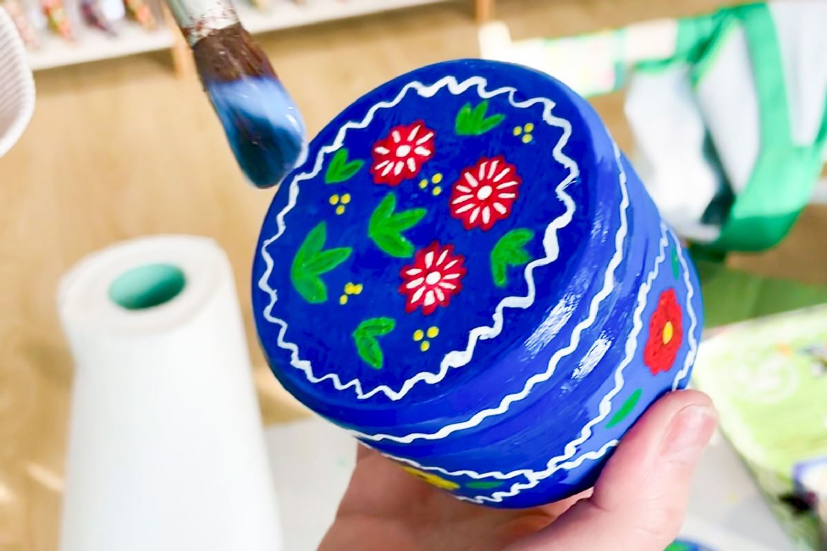 Painting a decorative box